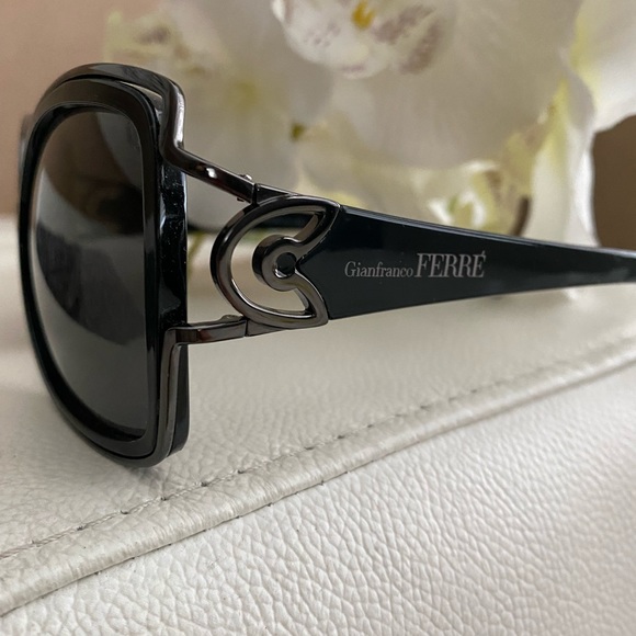 ? Gian Franco Ferre ??Sunglasses ??❤️ main image 4